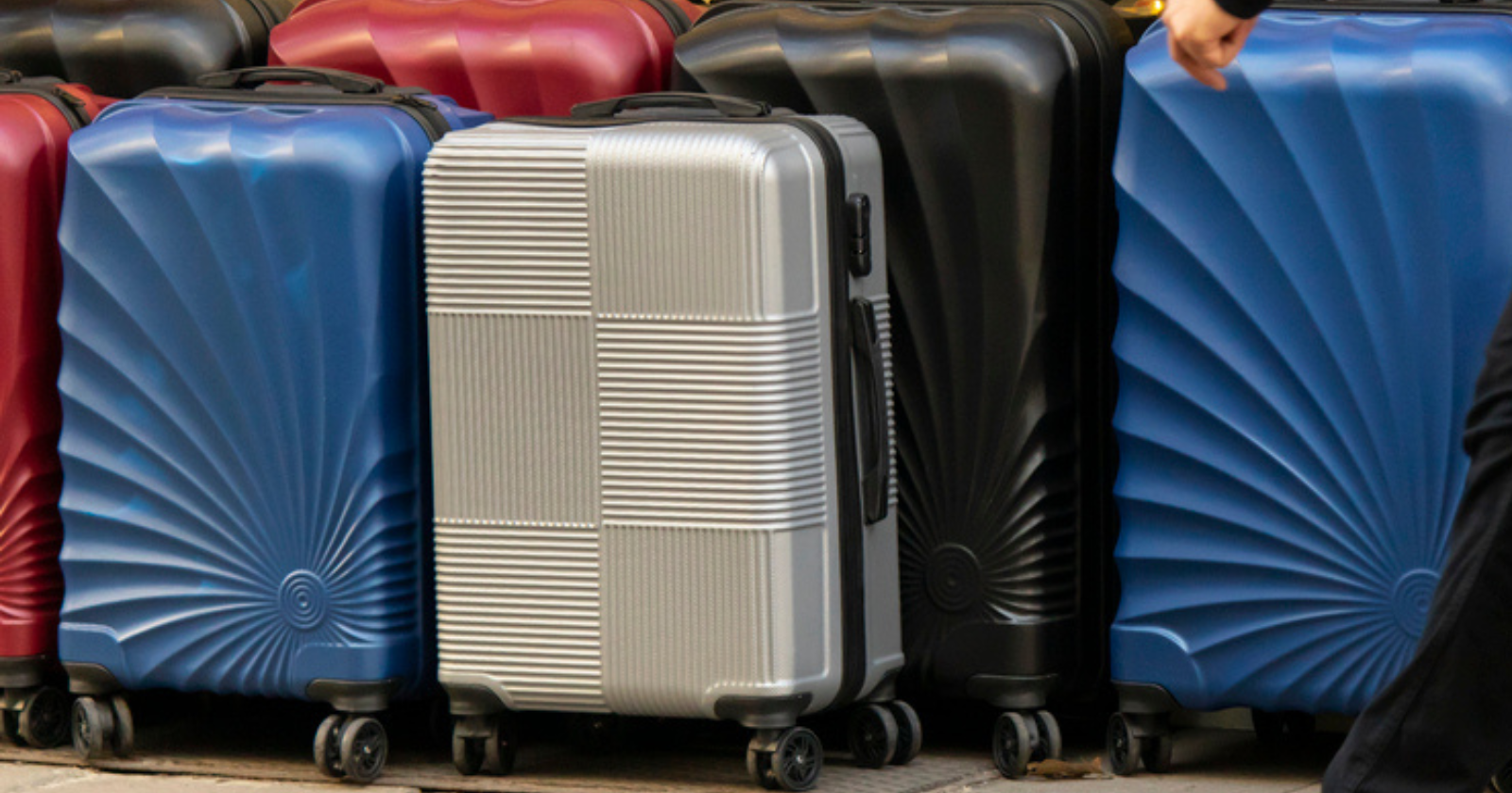 How To Clean Luggage Bags Tricks To Make It Sparkle
