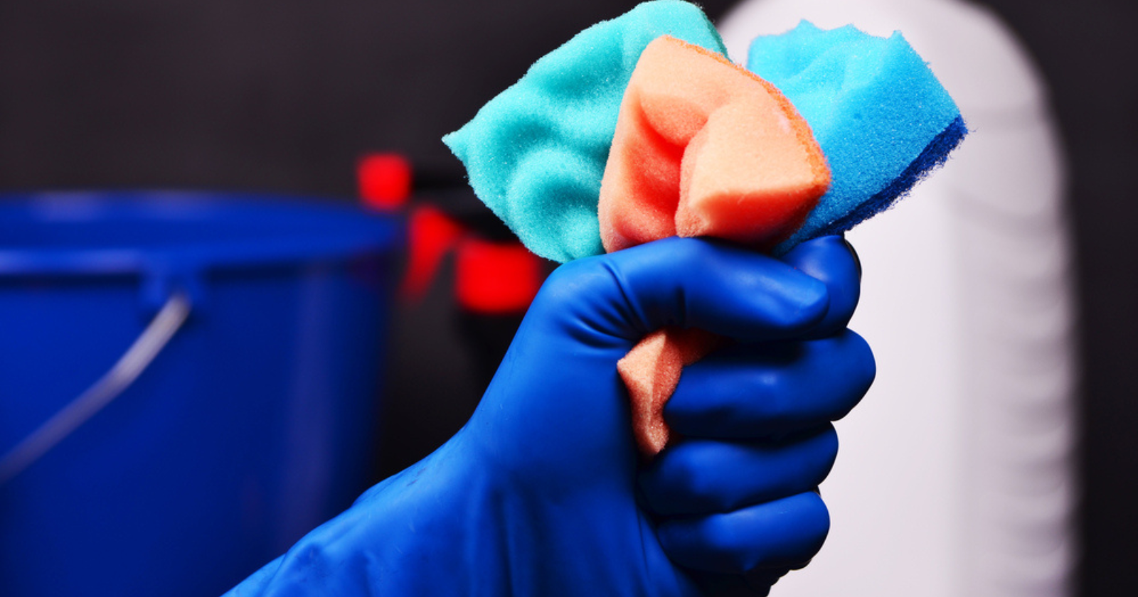 How To Clean Luggage Bags Tricks To Make It Sparkle