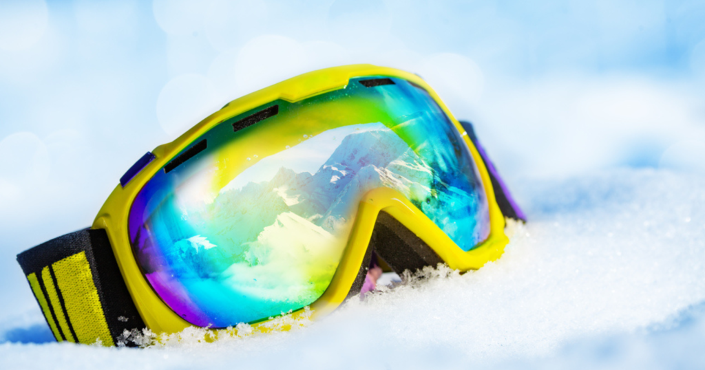 how to care for ski goggles 1